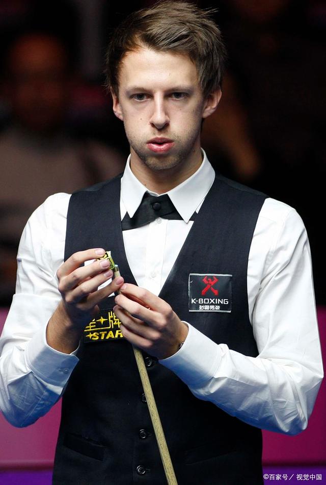 品中脱颖而 品中脱颖而