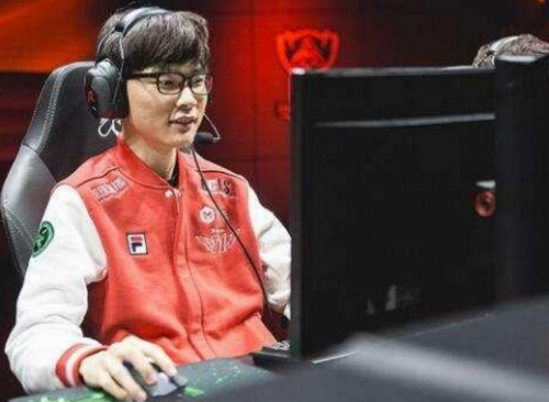 它象征着球 它象征着球