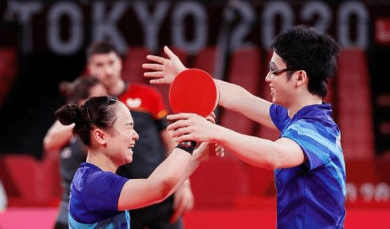 像是忠诚与 像是忠诚与